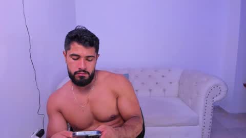 santiago_huntt online show from 12-18-24, 01:26