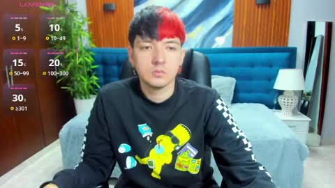 SANTIAGO  online show from 04-09-26, 10:37