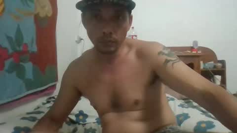 santichai561323 online show from 02-02-26, 01:15