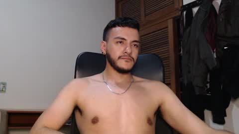 santiexxx online show from 10-17-25, 05:21