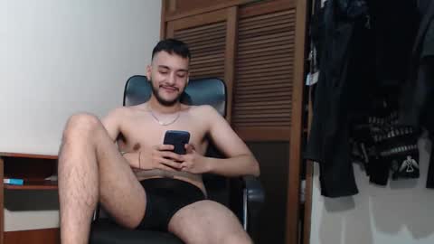 santiexxx online show from 10-19-25, 03:07