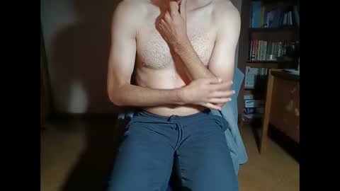 Snapshot of santifun33 chatting on 04-04-26, 05:06 Santiago online show from 04-04-26, 05:06