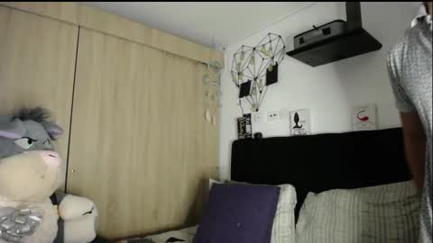 Santii online show from 11-14-25, 11:09