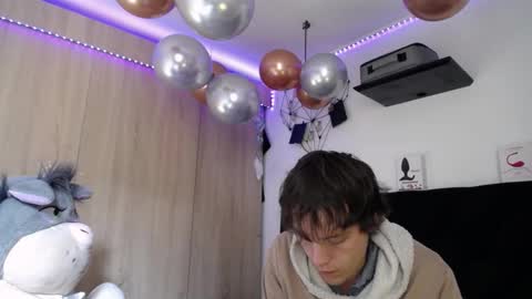 Santii online show from 01-16-26, 08:57