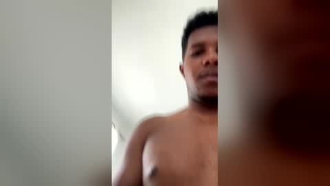 Snapshot of santos854237 chatting on 03-25-26, 02:23 The toy online show from 03-25-26, 02:23