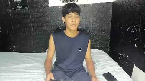 Snapshot of santos_xd chatting on 06-10-26, 03:18 santos online show from 06-10-26, 03:18