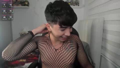 Mr. Santiago online show from 03-08-26, 01:37