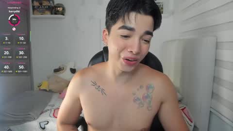 Snapshot of santy7u7 chatting on 05-02-26, 01:38 Mr. Santiago online show from 05-02-26, 01:38