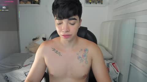 Snapshot of santy7u7 chatting on 05-15-26, 02:02 Mr. Santiago online show from 05-15-26, 02:02