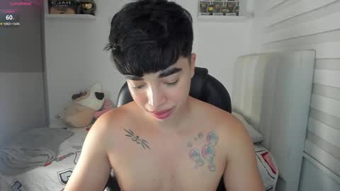 Snapshot of santy7u7 chatting on 05-28-26, 01:30 Mr. Santiago online show from 05-28-26, 01:30