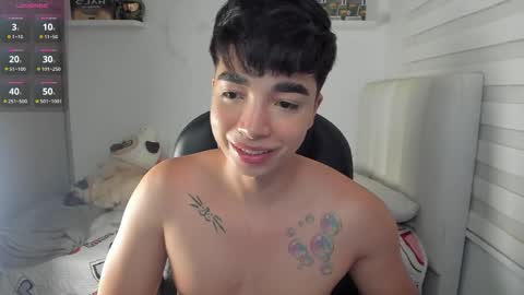 Snapshot of santy7u7 chatting on 05-29-26, 01:53 Mr. Santiago online show from 05-29-26, 01:53
