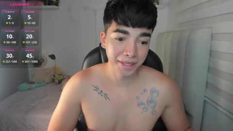 Mr. Santiago online show from 07-15-26, 01:38
