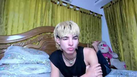 kitty online show from 12-30-24, 07:21