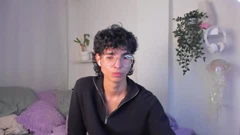 kitty online show from 02-15-26, 11:56