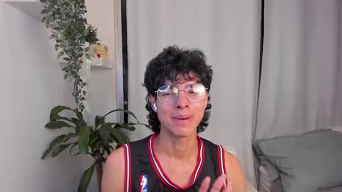 kitty online show from 02-19-26, 03:24