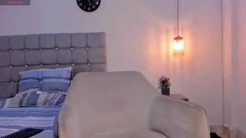 Snapshot of santy_stump chatting on 10-08-25, 11:24 santy_stump online show from 10-08-25, 11:24