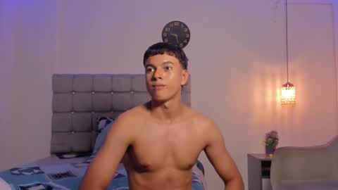 santy_stump online show from 11-06-25, 08:43