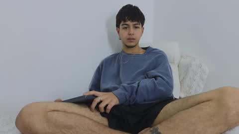 Snapshot of santybig18 chatting on 12-17-24, 12:34 santybig18 online show from 12-17-24, 12:34