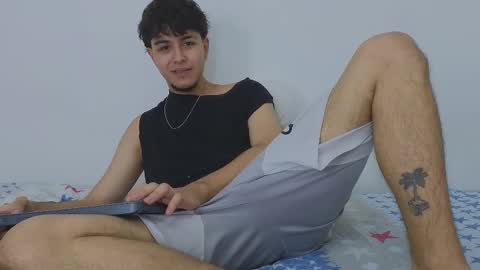 Snapshot of santybig18 chatting on 03-05-25, 08:32 santybig18 online show from 03-05-25, 08:32