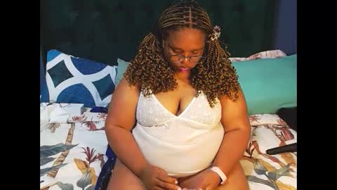 Snapshot of sanuche59670 chatting on 06-11-26, 01:05 sanuche59670 online show from 06-11-26, 01:05