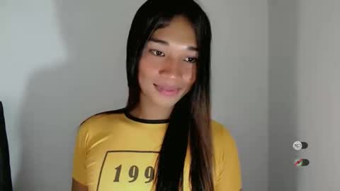 Snapshot of sanya_morenaxx chatting on 04-02-26, 08:34 sanya_morenaxx online show from 04-02-26, 08:34