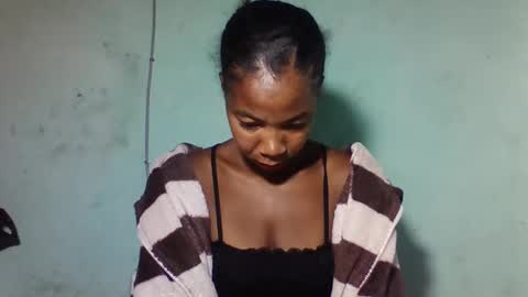 sanyah0123 online show from 01-11-26, 01:54