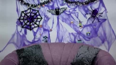 saorisworld online show from 11-02-25, 04:59