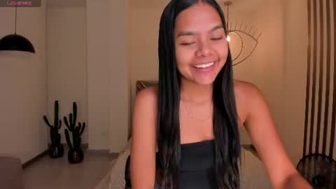 Snapshot of saphirajames chatting on 07-02-26, 02:00 Saphira James online show from 07-02-26, 02:00