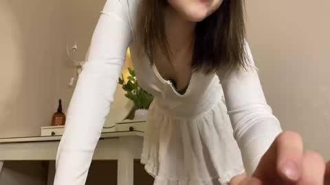 Snapshot of saphirree chatting on 01-15-26, 10:13 Anny online show from 01-15-26, 10:13