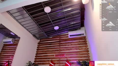 Snapshot of sapphire_venus chatting on 12-20-24, 12:41 Valerin online show from 12-20-24, 12:41