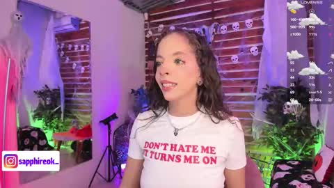 Snapshot of sapphire_venus chatting on 10-17-25, 02:59 Valerin online show from 10-17-25, 02:59