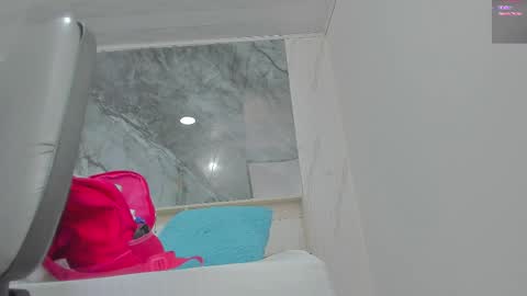 sara allenx online show from 02-09-25, 07:19