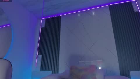 sara allenx online show from 09-24-25, 02:42