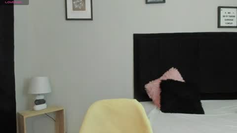 Snapshot of sara_b11 chatting on 07-09-26, 06:45 sara_b11 online show from 07-09-26, 06:45