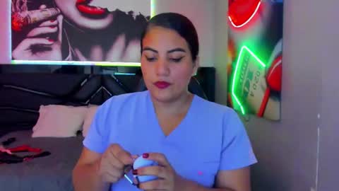 Snapshot of sara_bdsm chatting on 03-29-26, 03:23 sara_bdsm online show from 03-29-26, 03:23