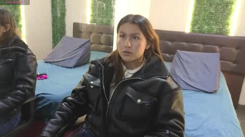 Sara online show from 04-05-26, 01:30