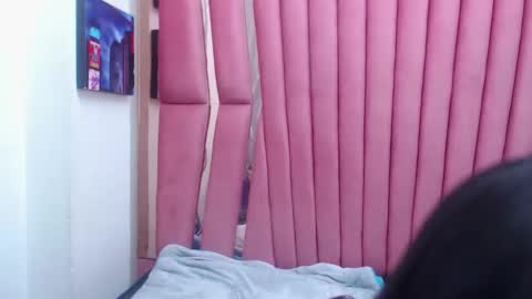 Snapshot of sara_honny chatting on 10-12-25, 08:13 sara_honny online show from 10-12-25, 08:13