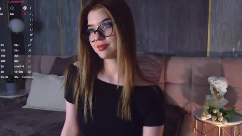 Sara online show from 03-19-26, 04:11