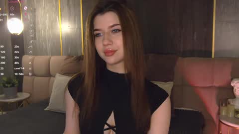 Snapshot of sara_lewiis chatting on 04-28-26, 04:56 Sara online show from 04-28-26, 04:56