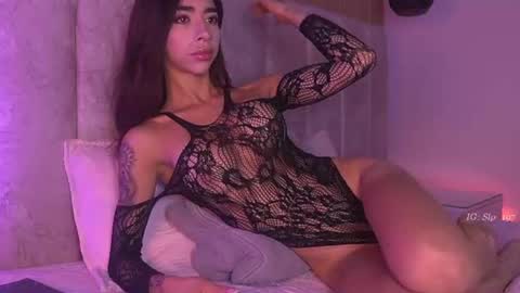 Snapshot of sara_lopee1 chatting on 06-18-26, 11:58 sara_lopee1 online show from 06-18-26, 11:58