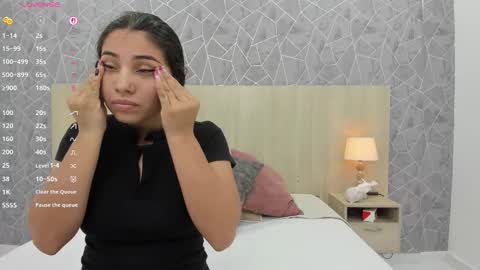 Sara online show from 09-12-25, 11:32