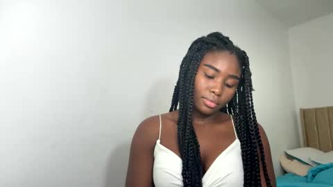 Sara online show from 09-29-25, 04:17