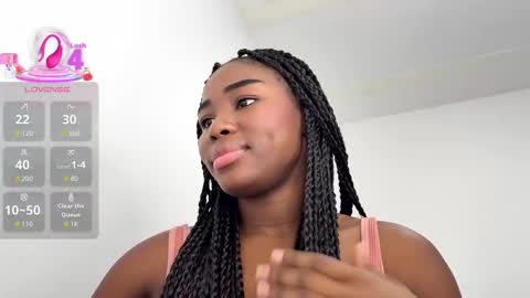 Snapshot of sara_muscle chatting on 02-13-26, 10:50 Sara online show from 02-13-26, 10:50