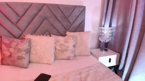 sara_owens7 online show from 03-26-26, 01:33