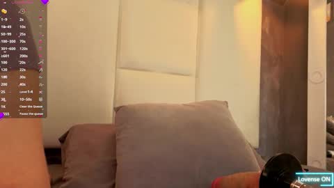 Snapshot of sara_puerta__ chatting on 02-21-26, 07:04 Sara online show from 02-21-26, 07:04