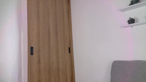 Sara online show from 06-01-26, 06:42