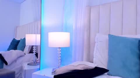 Snapshot of sara_sanders chatting on 09-27-25, 10:48 sara_sanders online show from 09-27-25, 10:48