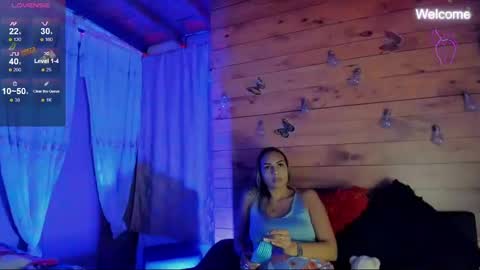 SARA online show from 10-24-25, 01:24