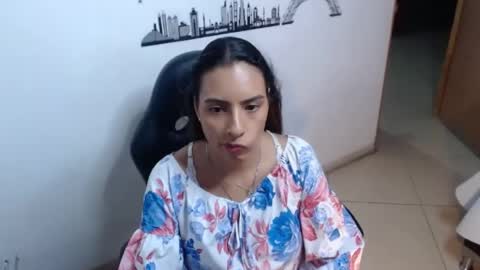 Snapshot of sara_thompson01 chatting on 07-06-26, 06:10 SARA online show from 07-06-26, 06:10