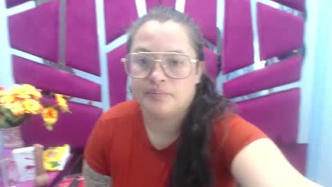 sara_thonson_ online show from 02-05-25, 02:51